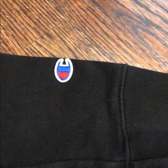 Champion Women’s reverse weave crew neck - Picture 3 of 4